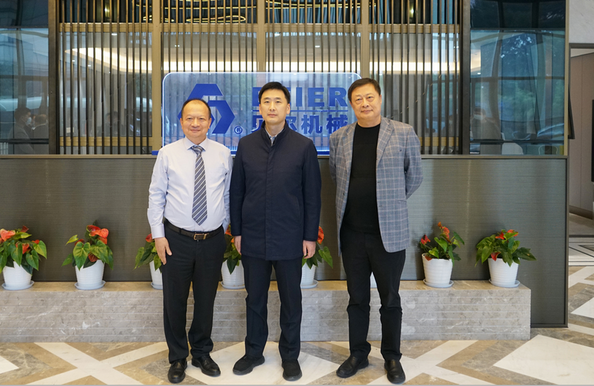 張家港市領(lǐng)導蒞臨貝爾機械調(diào)研指導